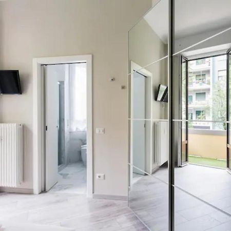 Ferienwohnung Citta Studi Bright And Stylish Flat With Balcony Mailand Exterior foto